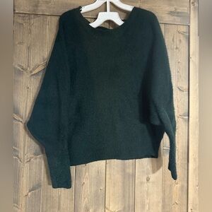 Jessica Simpson Soft Green Fuzzy Boatneck Women’s Sweater Size Small